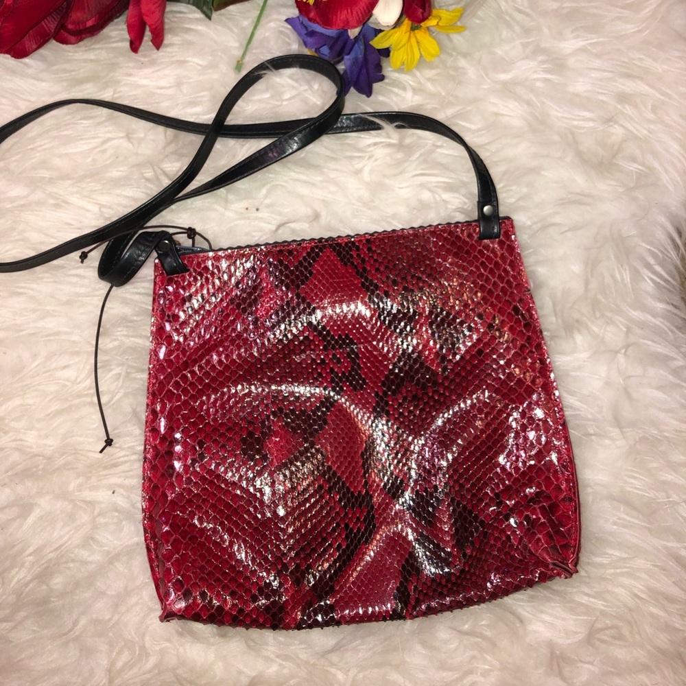🌺RaRE GORGEOUS real reptile crossbody bag🌺